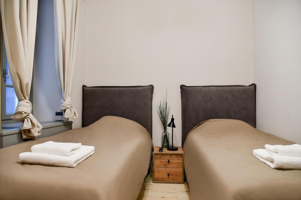 Erst Guest House Афіни Екстер'єр фото