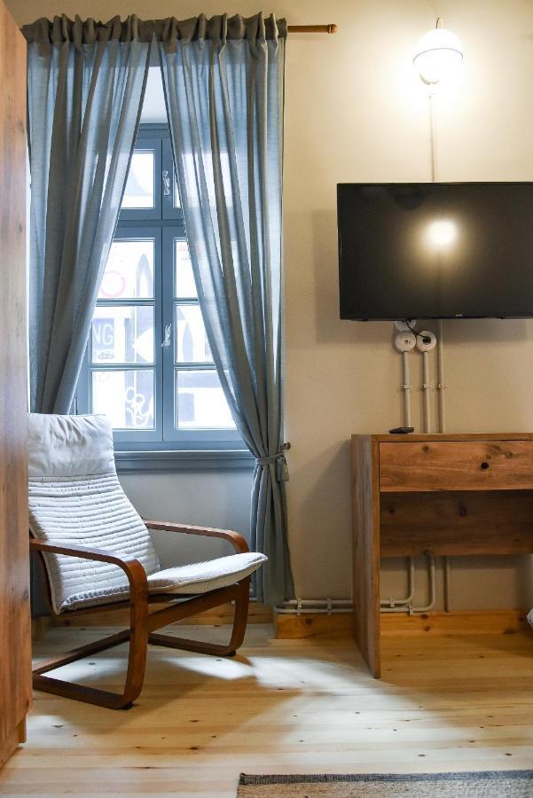 Erst Guest House Афіни Екстер'єр фото