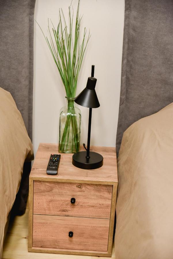 Erst Guest House Афіни Екстер'єр фото